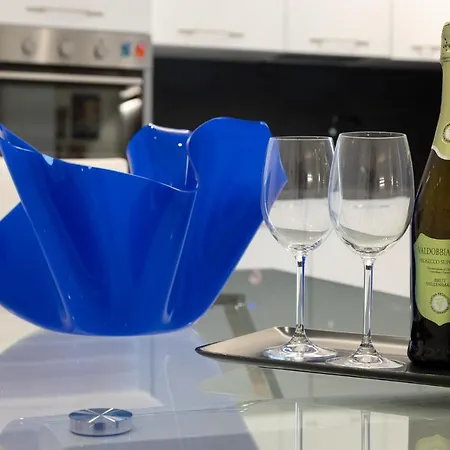 아파트 Rossetti 23/1 *