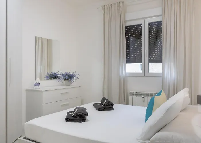 Rossetti 23/1 Apartamento